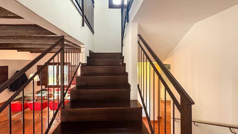 4 slaapkamer Villa Te koop 4 slaapkamer Villa Te koop