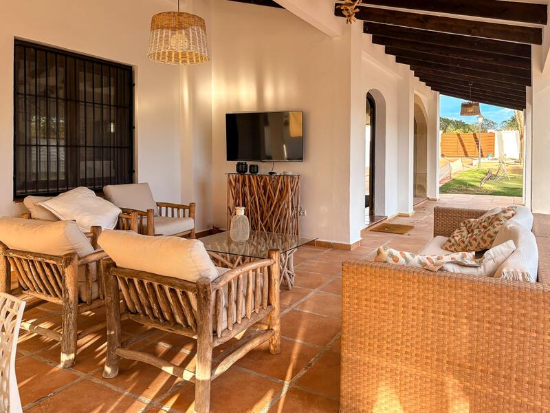 4 slaapkamer Villa Te koop 4 slaapkamer Villa Te koop