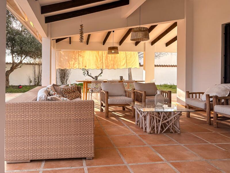 4 slaapkamer Villa Te koop 4 slaapkamer Villa Te koop