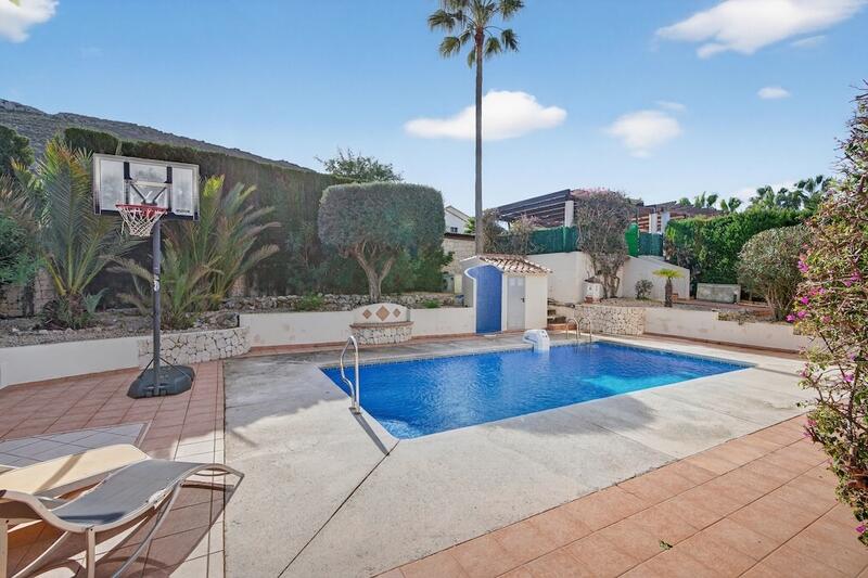 4 soveværelse Villa til salg