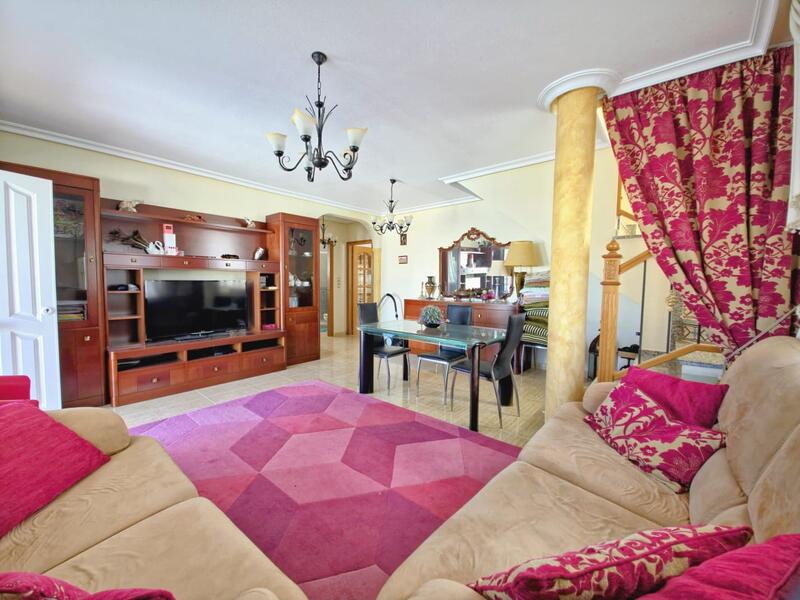 3 bedroom Villa for sale