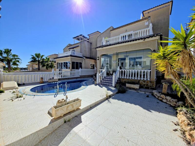 3 bedroom Villa for sale