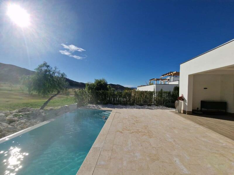 3 soveværelse Villa til salg 3 soveværelse Villa til salg