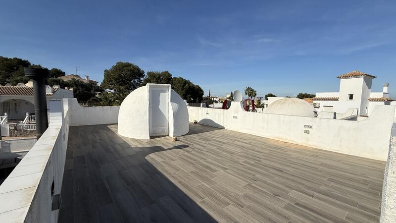 2 bedroom Villa for sale