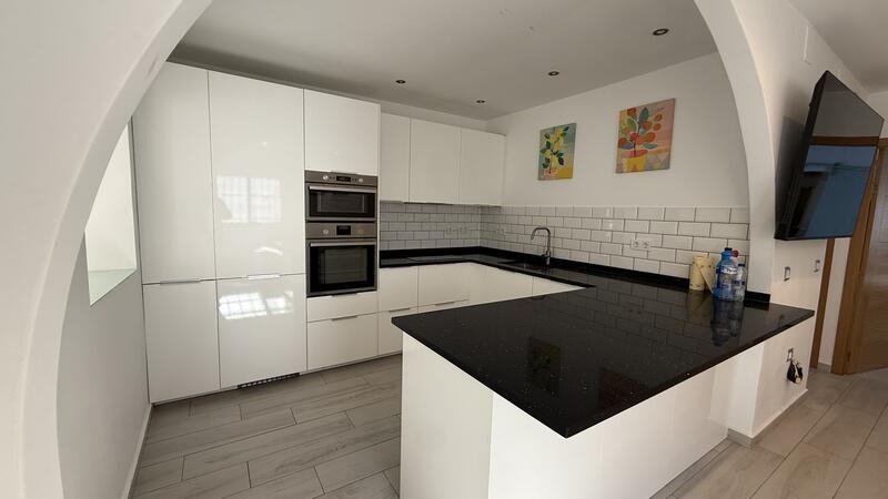 2 bedroom Villa for sale