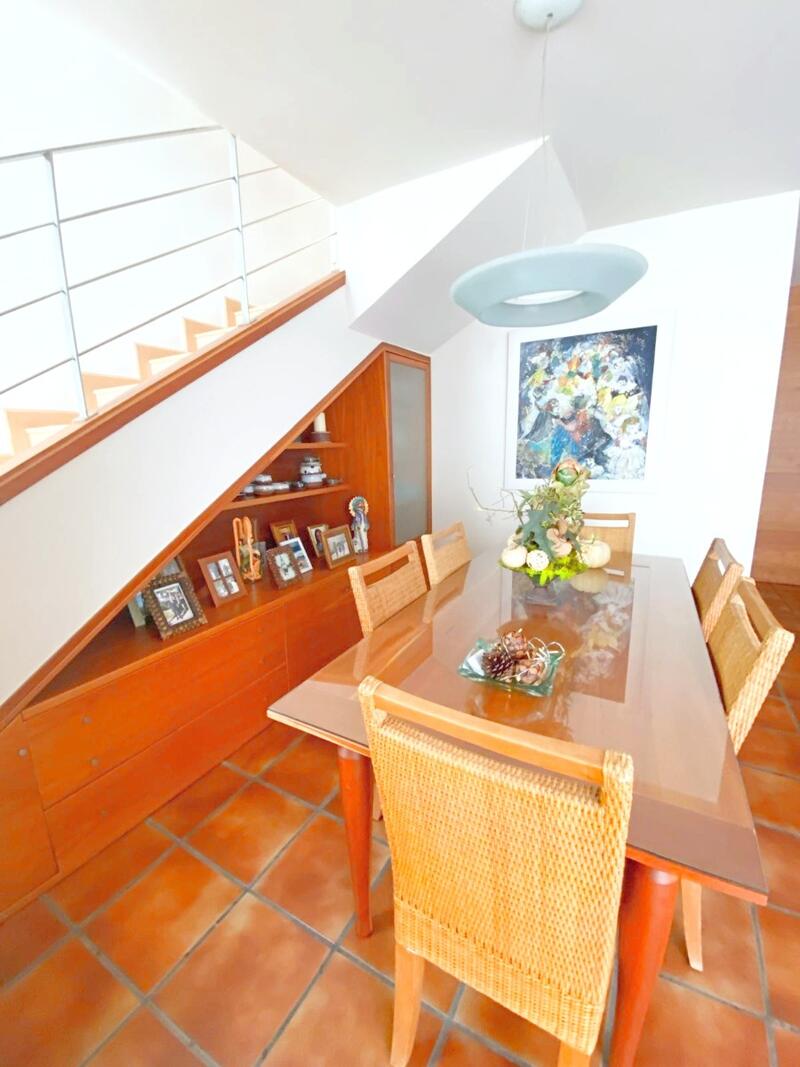 4 chambre Villa à vendre