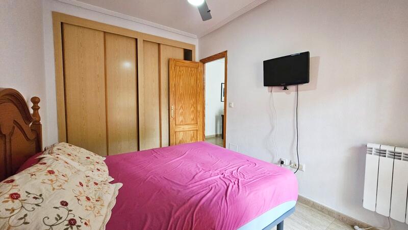 2 bedroom Townhouse for sale