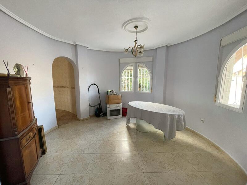 5 bedroom Villa for sale