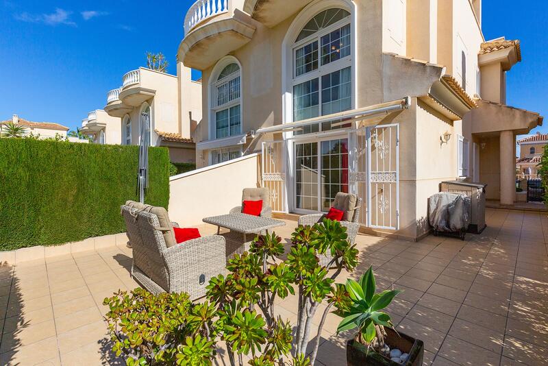 2 chambre Villa à vendre