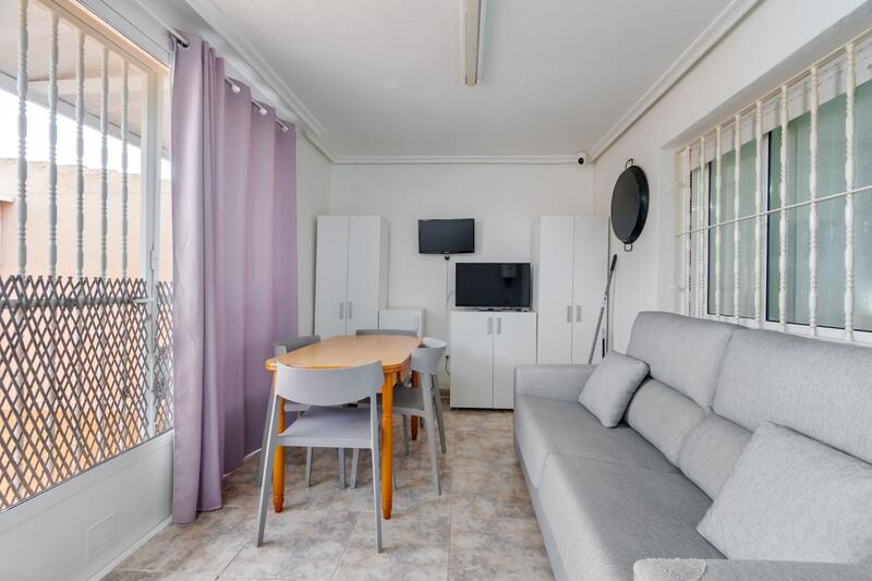 2 bedroom Townhouse for sale