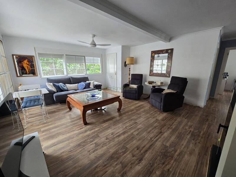 3 bedroom Country House for sale