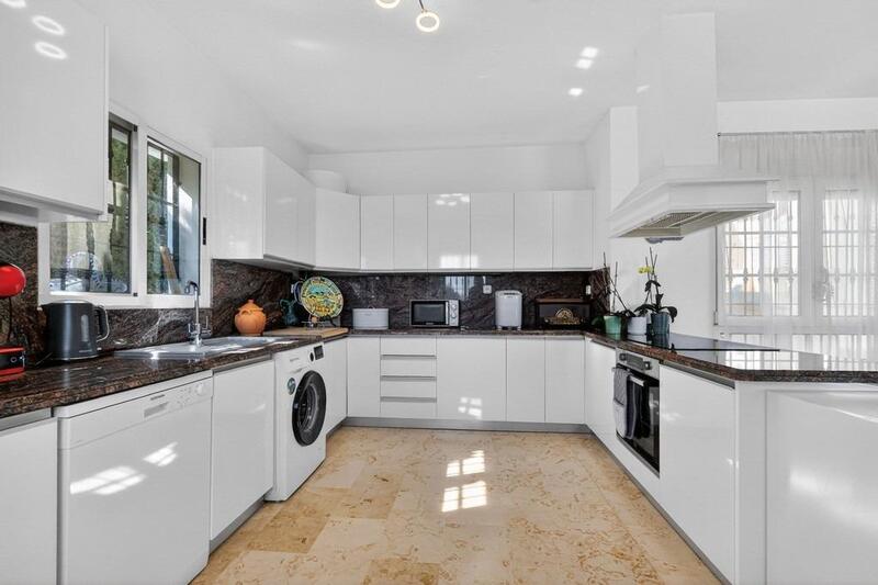 4 sovrum Villa till salu