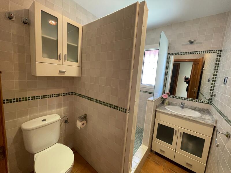 4 bedroom Townhouse for sale