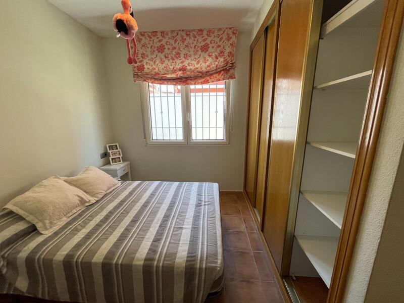 4 bedroom Townhouse for sale