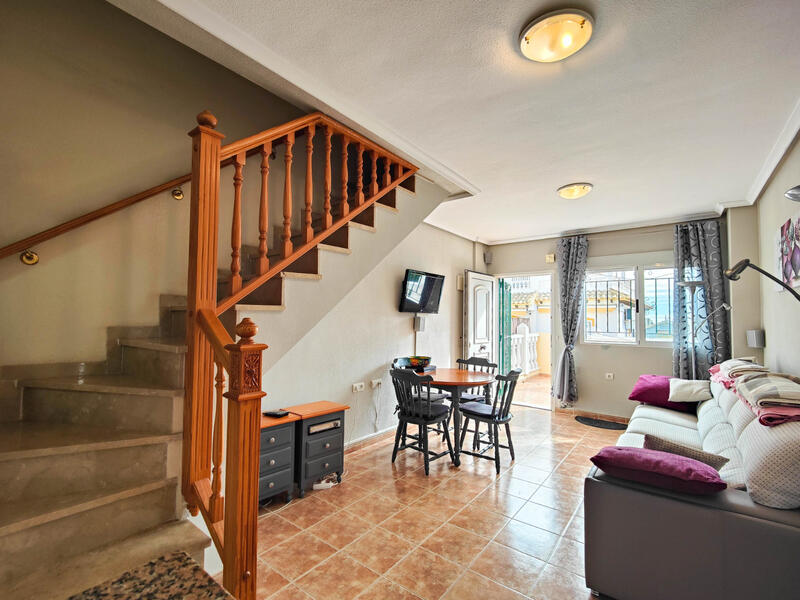 3 bedroom Townhouse for sale