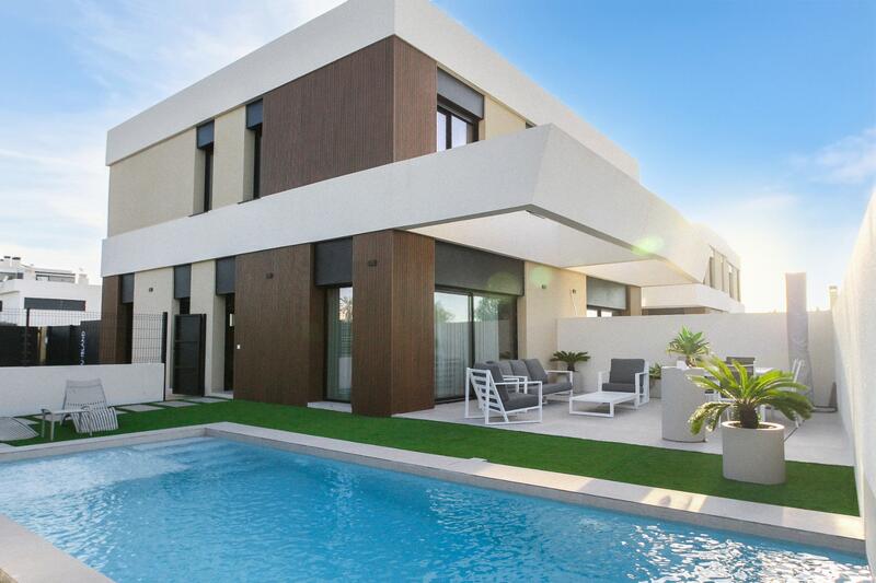 Villa till salu i Alacant/Alicante, Alicante