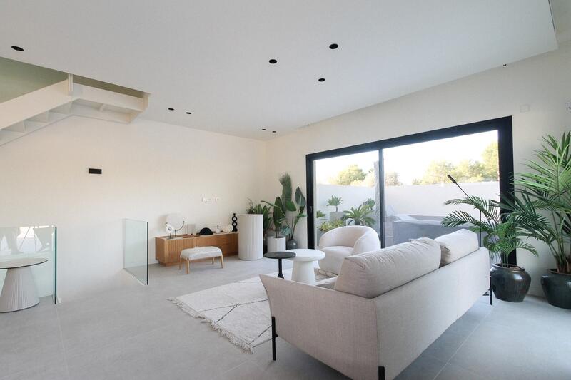 4 bedroom Villa for sale