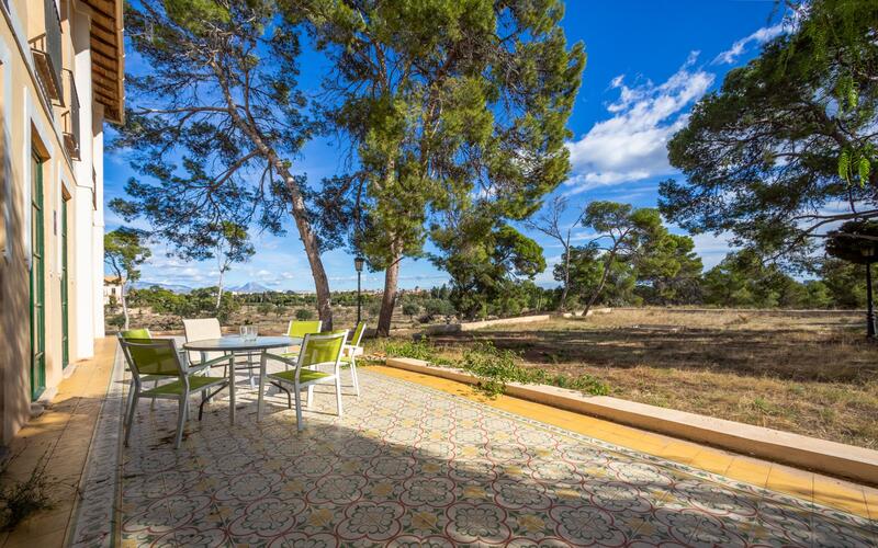 7 bedroom Villa for sale