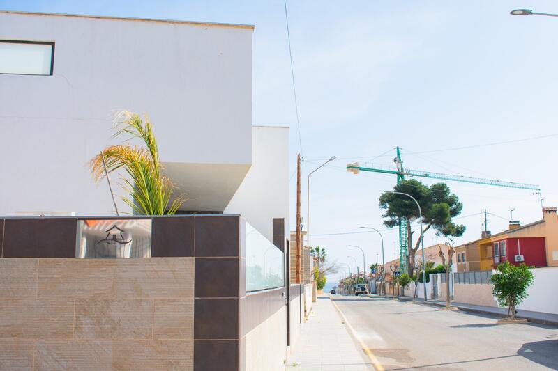 4 bedroom Villa for sale