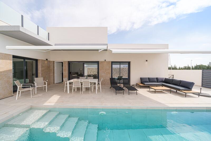 3 bedroom Country House for sale