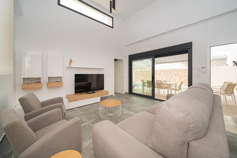 3 bedroom Country House for sale