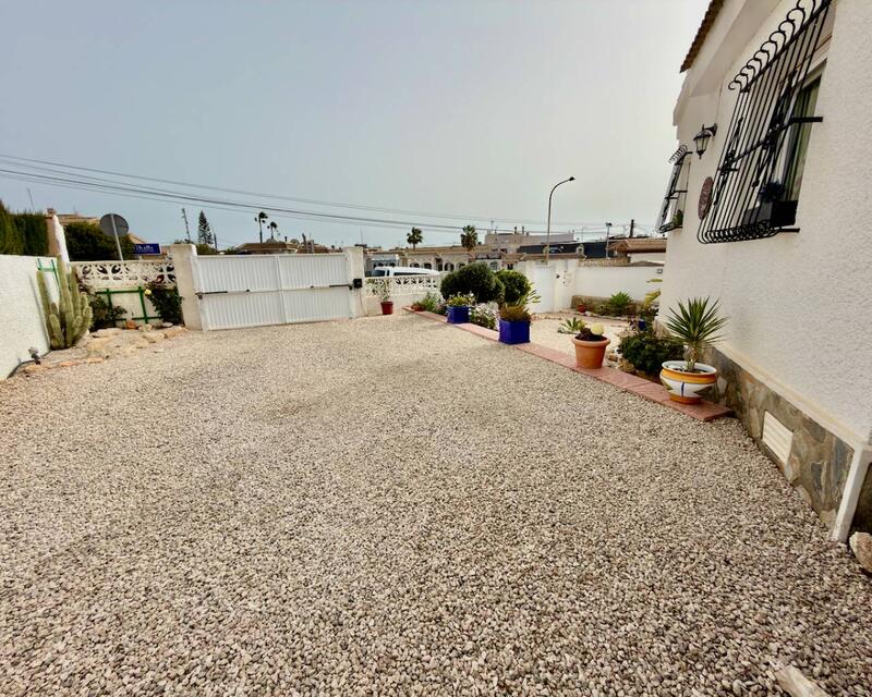 3 Cuarto Villa en venta