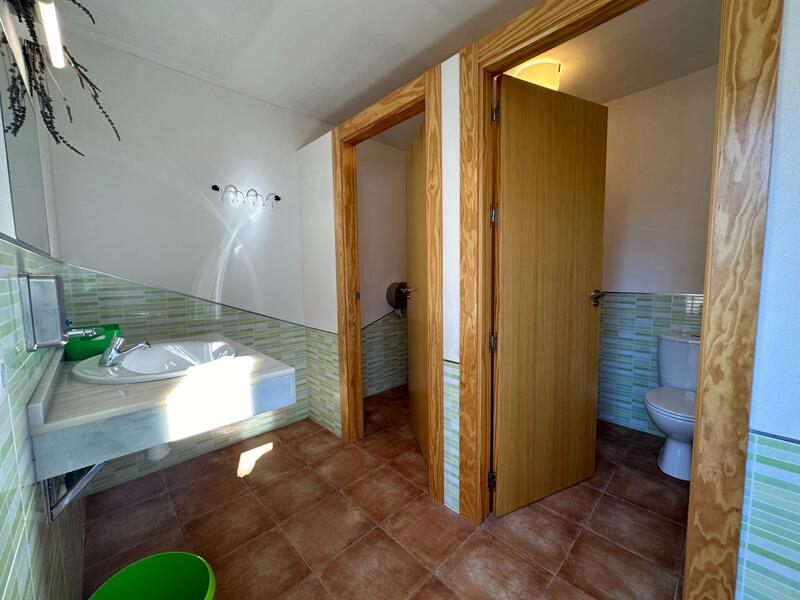 15 bedroom Country House for sale