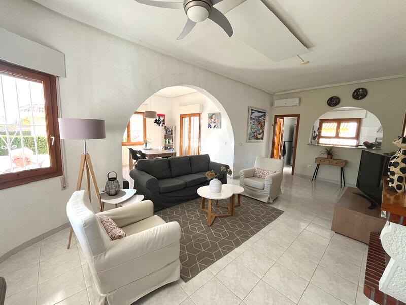 3 sovrum Villa till salu