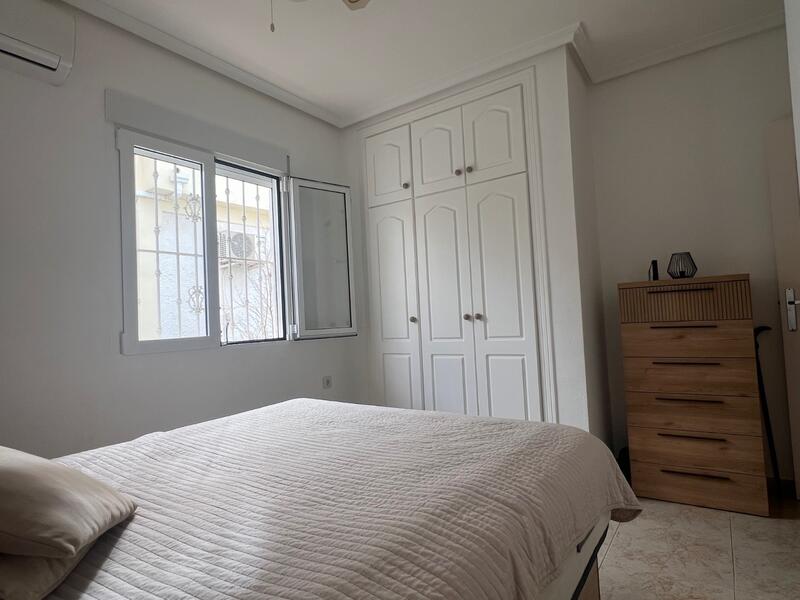 2 Schlafzimmer Villa zu verkaufen