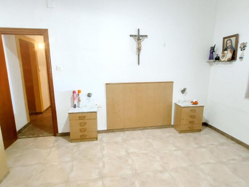 6 bedroom Villa for sale