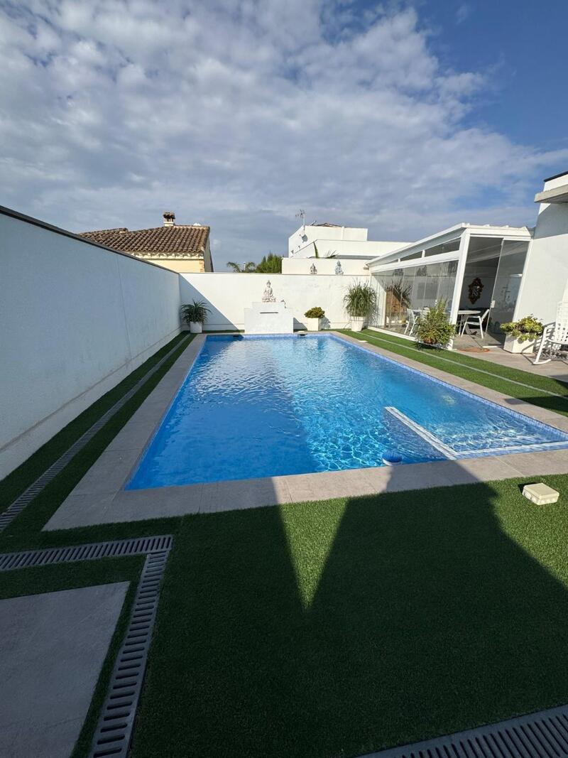 3 bedroom Villa for sale