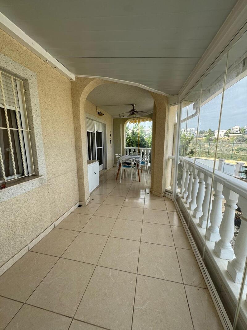 5 bedroom Villa for sale