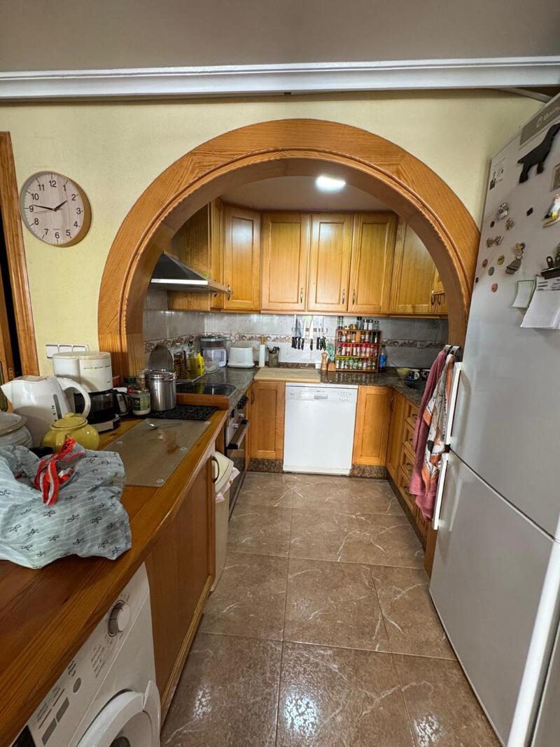 3 Schlafzimmer Stadthaus zu verkaufen