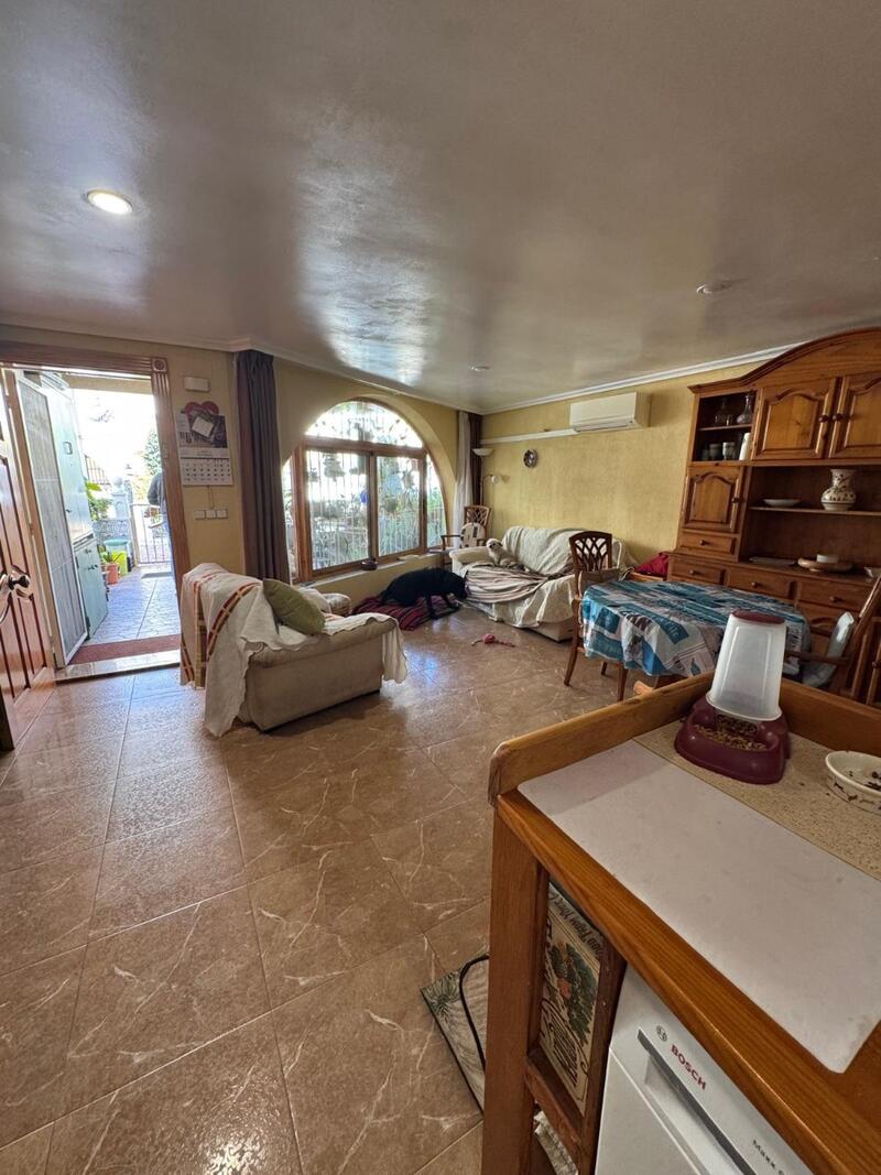 3 Schlafzimmer Stadthaus zu verkaufen