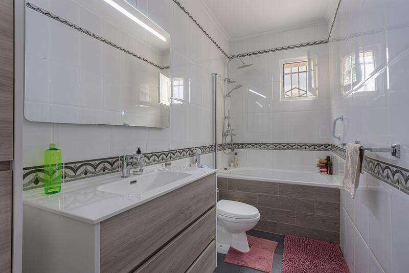 5 Cuarto Casa de Campo en venta