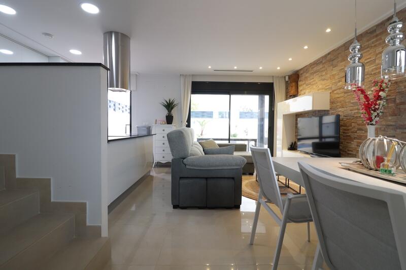 3 Schlafzimmer Villa zu verkaufen