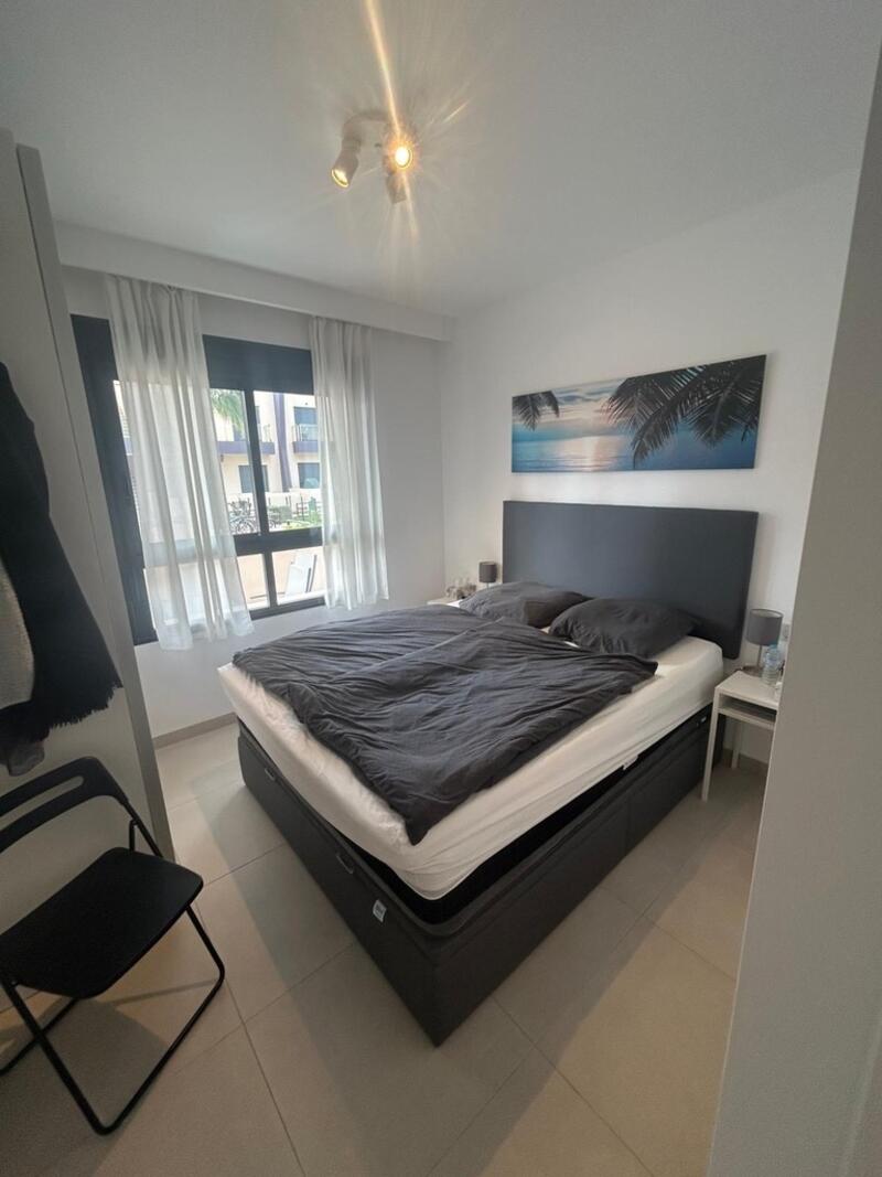 2 bedroom Townhouse for sale