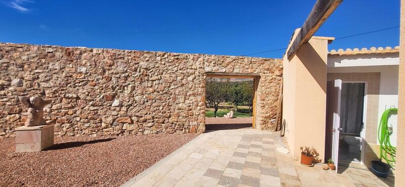 2 bedroom Villa for sale