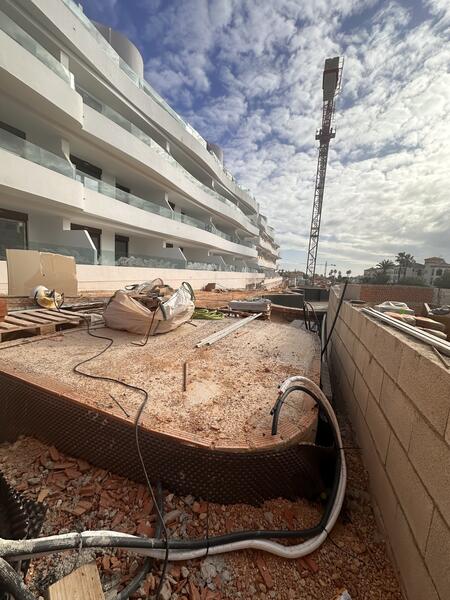 3 bedroom Apartment for sale