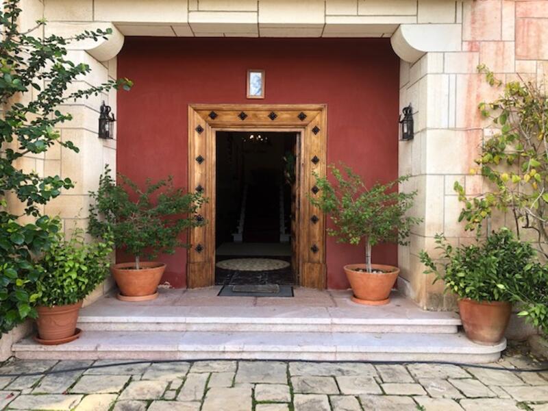 15 bedroom Country House for sale