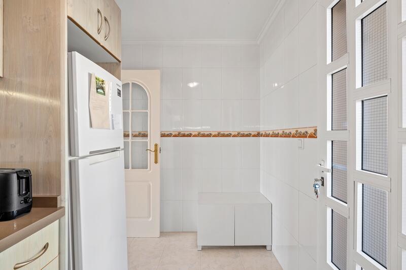 2 bedroom Townhouse for sale