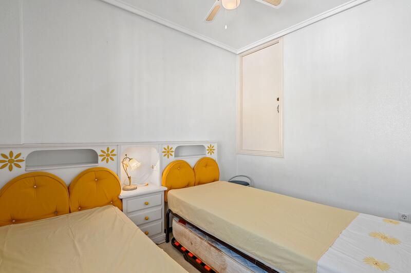 2 bedroom Townhouse for sale