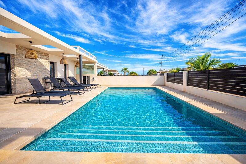 5 Cuarto Villa en venta