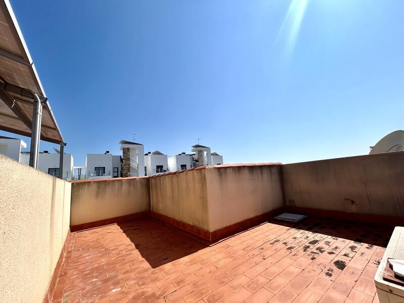 3 bedroom Townhouse for sale