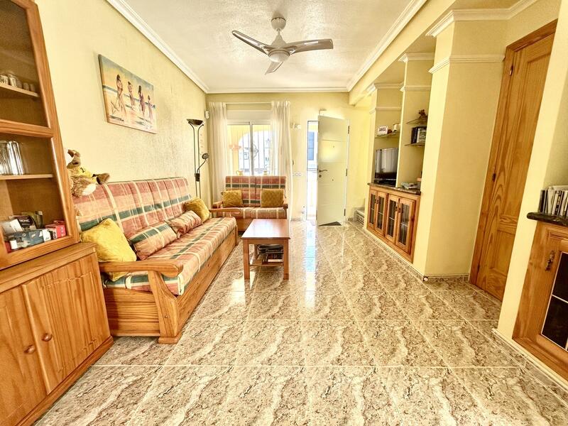 3 bedroom Townhouse for sale