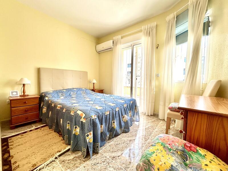 3 bedroom Townhouse for sale