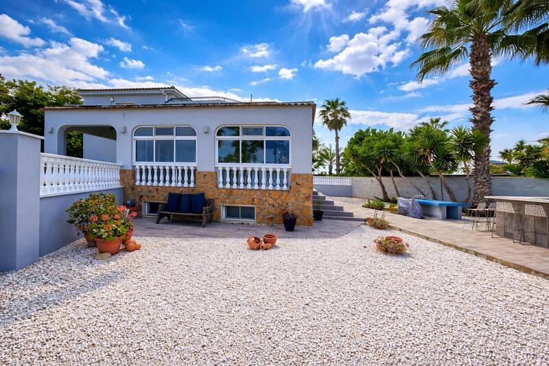 4 bedroom Villa for sale 4 bedroom Villa for sale