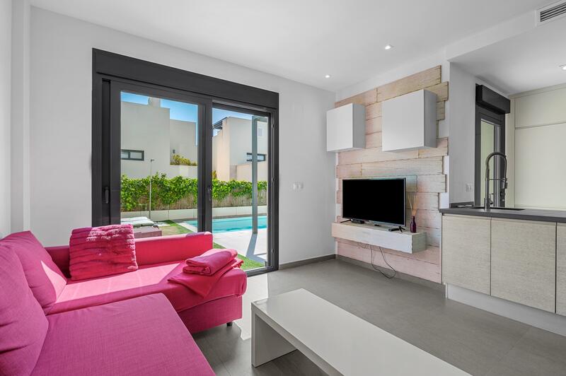 2 bedroom Villa for sale 2 bedroom Villa for sale