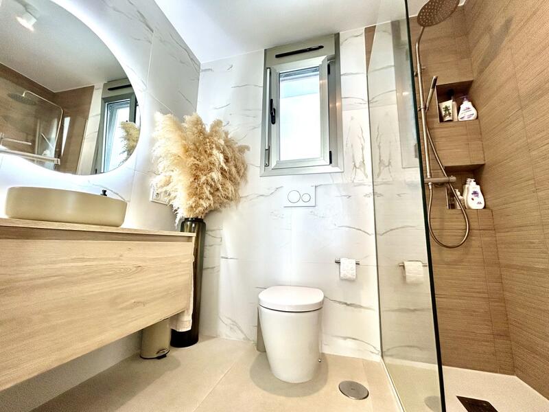 4 soverom Villa til salgs 4 soverom Villa til salgs