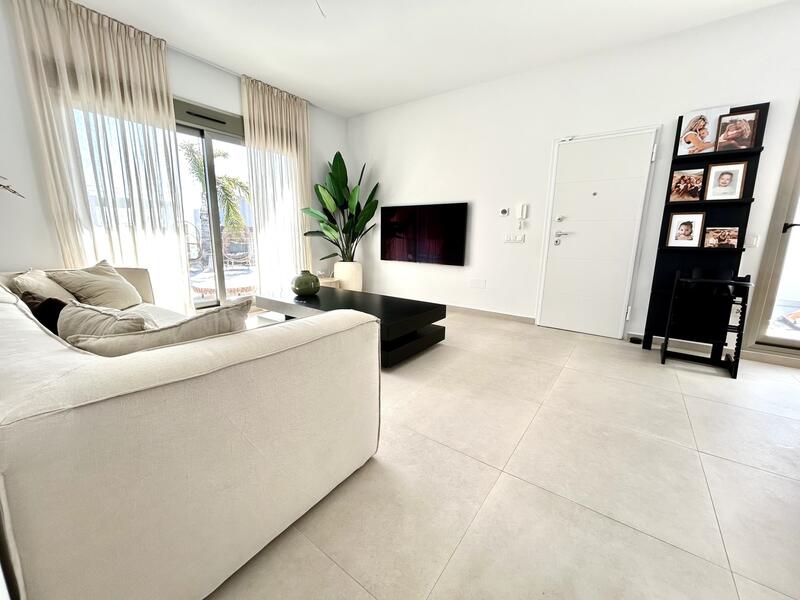 4 soverom Villa til salgs 4 soverom Villa til salgs